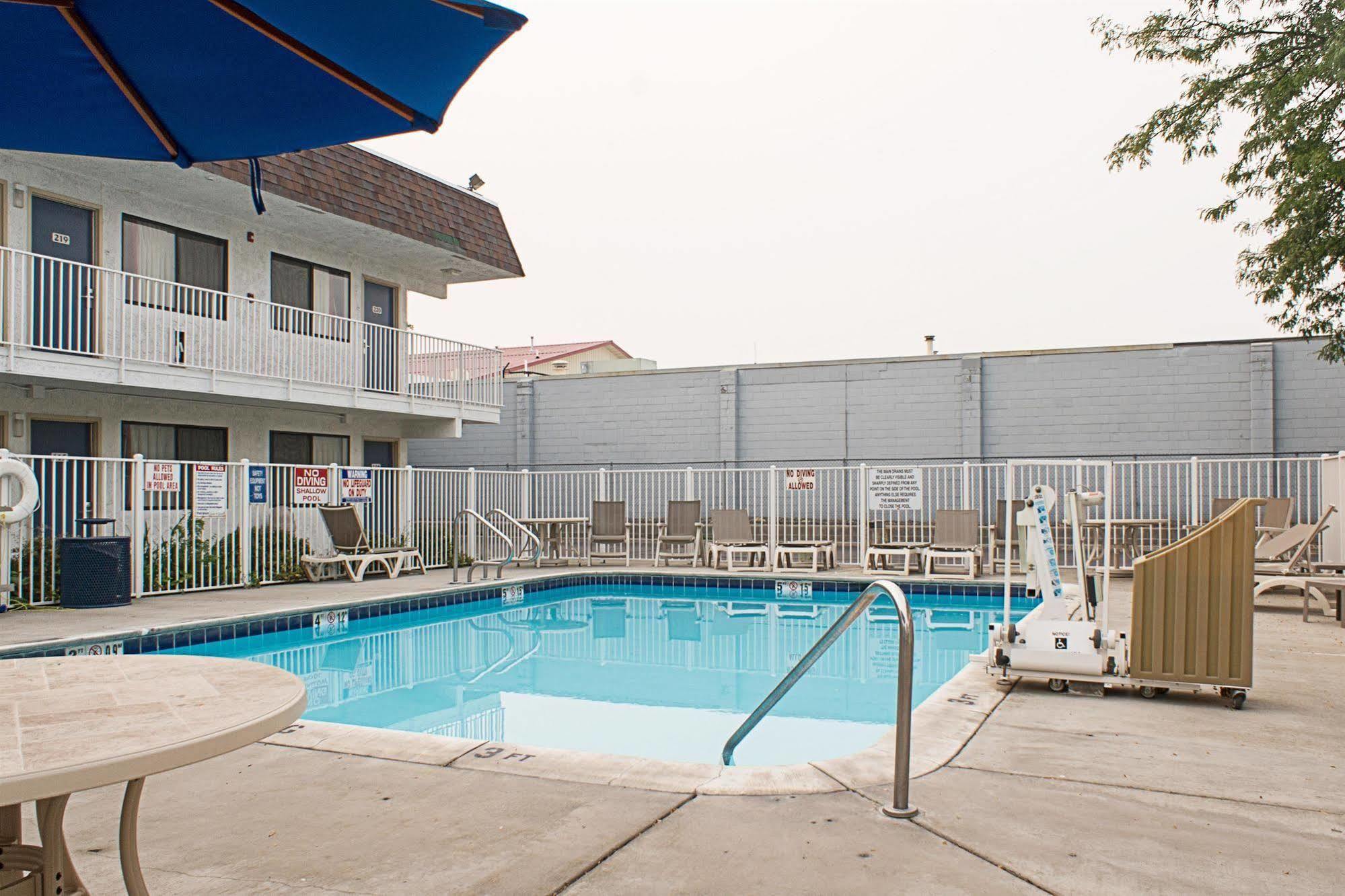 Motel 6-Kalispell, Mt Exterior photo